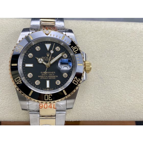 Rolex Submariner SUB Green
【 Diameter 】40mm
【 Movement 】 Equipped with an automatic mechanical movement
【 Circle Mouth 】 Tao