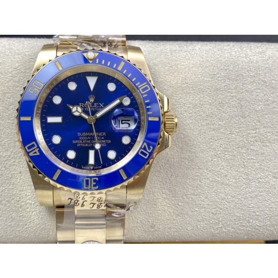 Rolex all-gold blue Submariner SUB Submariner
【 Diameter 】41mm
【 Movement 】 Equipped with an automatic mechanical movement
"Circle"