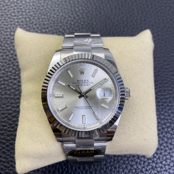 Rolex Datejust series m126334-0004 silver dial
Equipped with a 1:1 Super 3235 integrated movement, it offers a 72-hour power supply