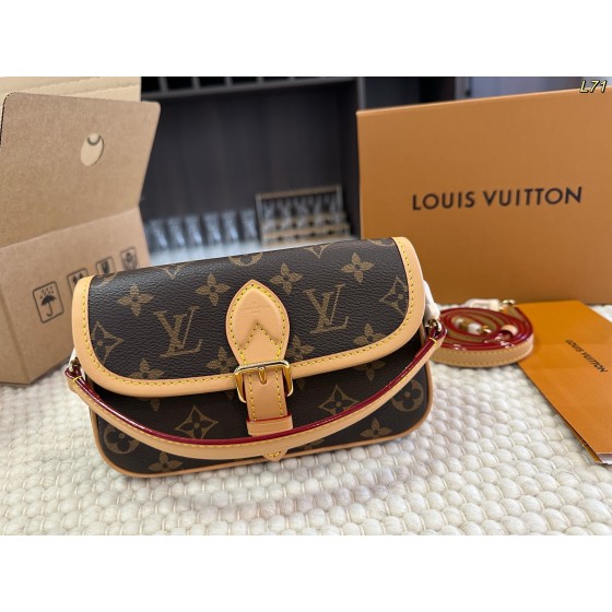 Rolex GMT


The best-selling Rolex GMT two-tone ceramic model is made with high-precision high-temperature one-piece firing technology and fully automatic mechanical equipment