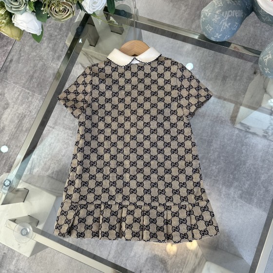Gucci, high-end children's clothing, girls' dress, classic jacquard logo with lace collar, comfortable and good-looking to wear, size: 90/10